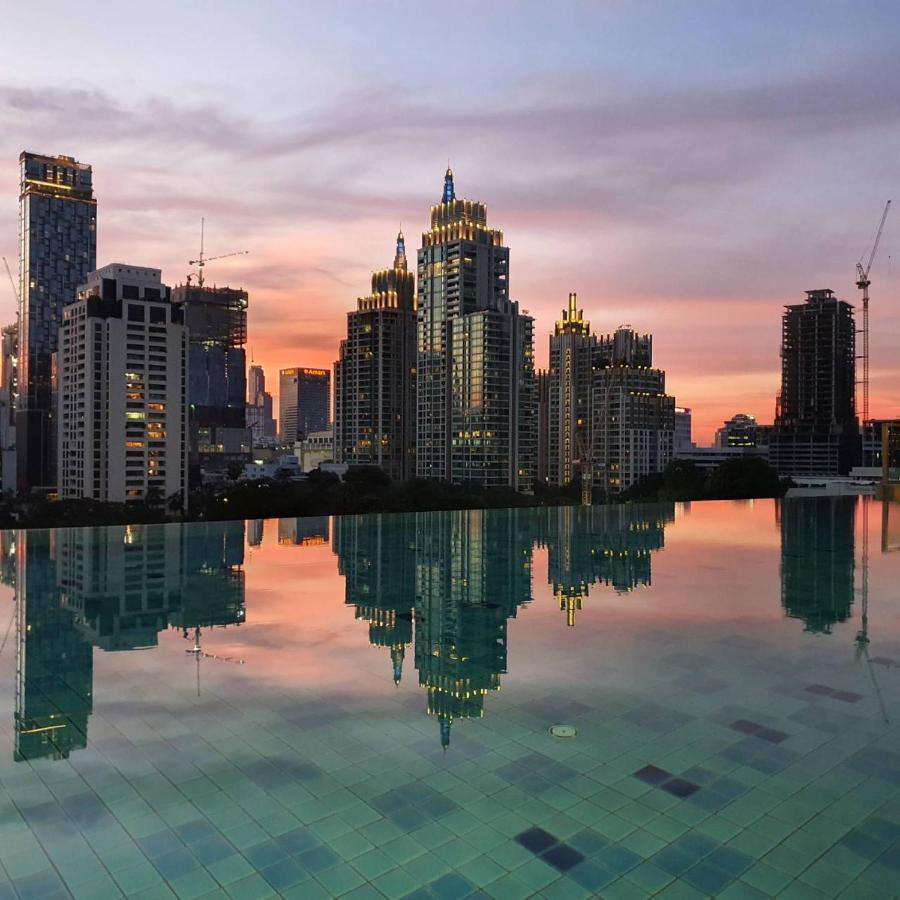 Sivatel Bangkok Hotel Exterior foto